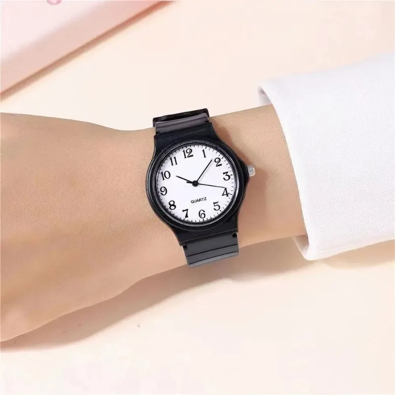 Women's Minimalist Quartz Watch | Silicone Strap & Round Dial
