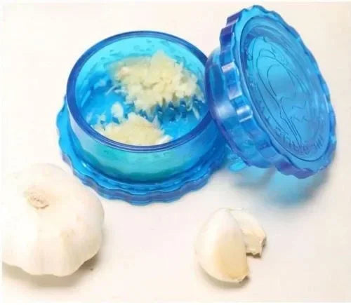 Garlic Twist Press, Crusher & Peeler | Easy Kitchen Tool