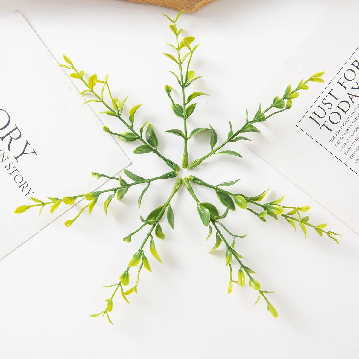 Artificial Leaf Stems 50–100pcs | Wedding & Home Wall Decor