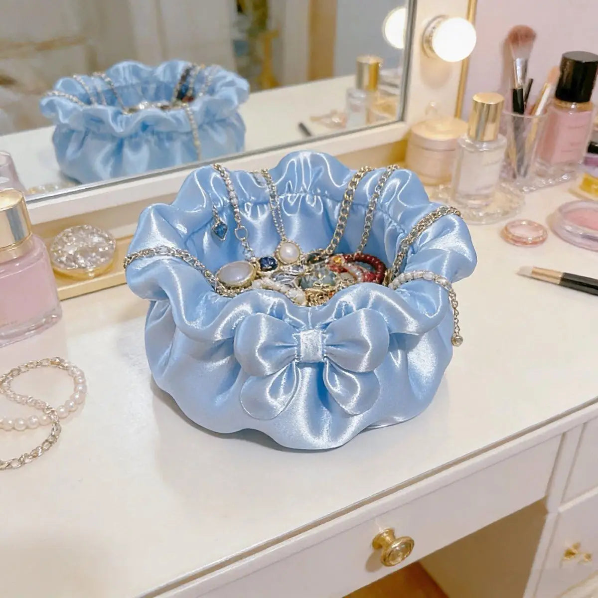Bow-shaped 3D Printing Storage Tray INS Lolita-style Princess Dress Makeup Brush Pen Holder Desktop Cosmetic Jewelry Storage Box Peaceful Pleasures Health and Wellness Blue