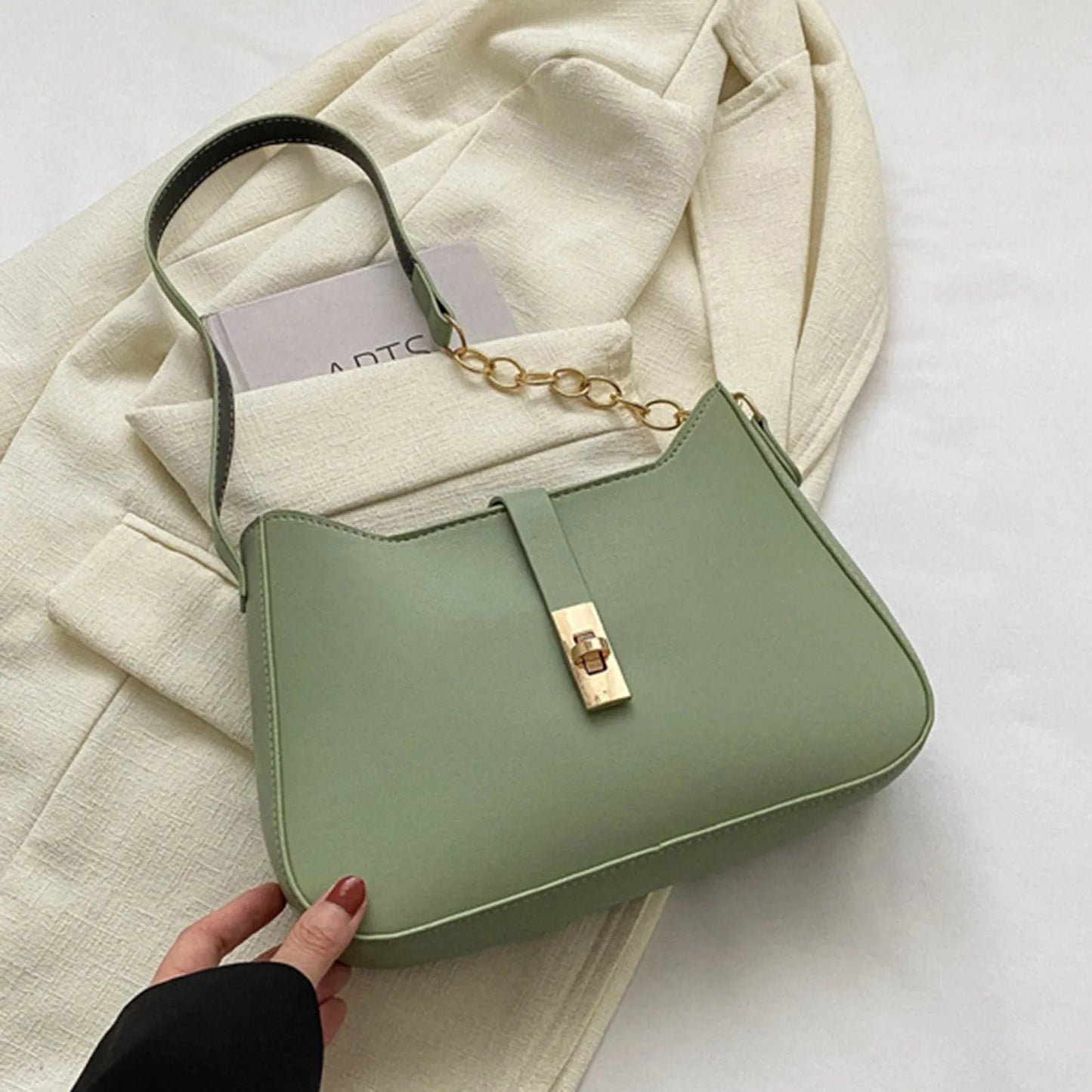 Female Vintage Shoulder Bag High-End Design Temperament Leisure Bag for Working Travel Dating Wedding Peaceful Pleasures Health and Wellness Green