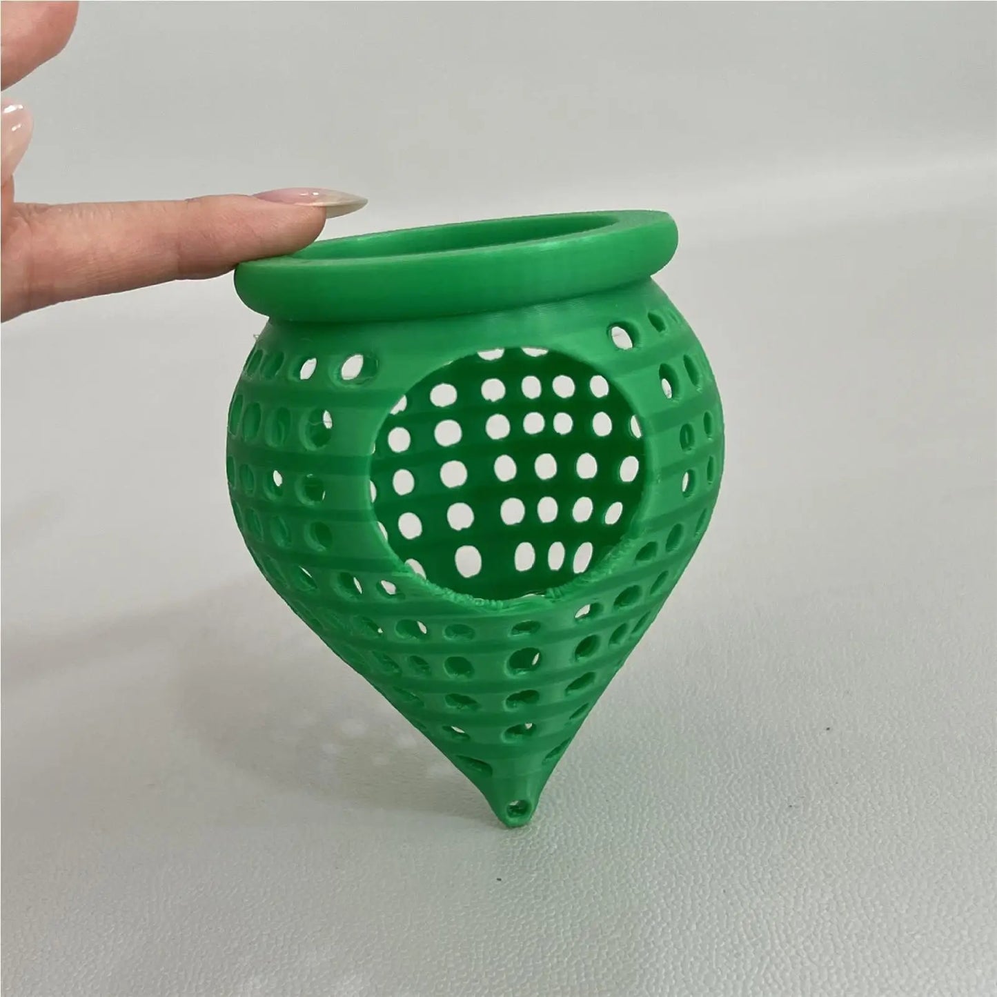 3D Printed Betta Fish Hammock – Aquarium Cave Shelter & Feeder