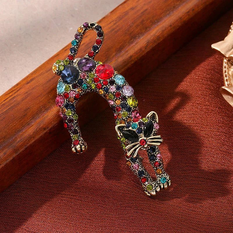 Colorful Lazy Cat Brooch | Elegant Zinc Alloy Cat Pin