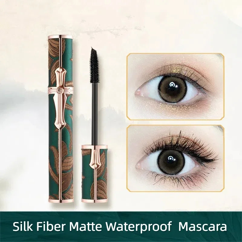 Waterproof Curling Mascara – Volumizing, Non-Smudge, Long-Lasting