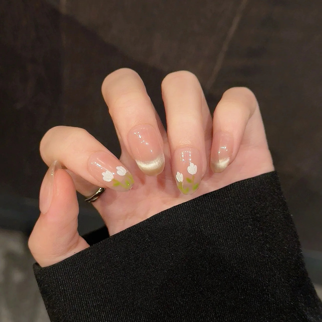 Korean Cat Eye Press On Nails – French Nude Tulip 10pcs