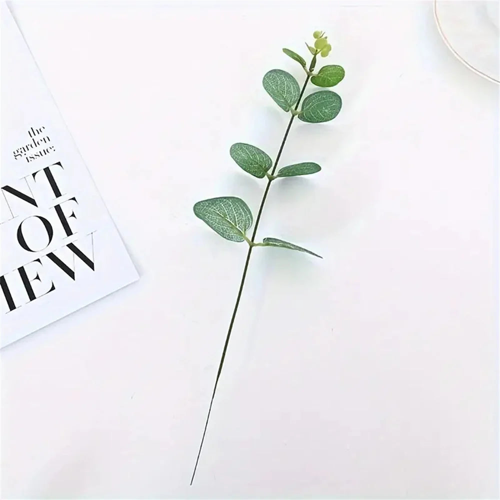 Artificial Eucalyptus Stems Silver Dollar Leaves 20/50 Pack