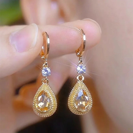 Sparkling and Exquisite Water Droplet Earrings, Exquisite Crystal Earrings, Fashionable and Versatile Temperament Earrings Peaceful Pleasures Health and Wellness