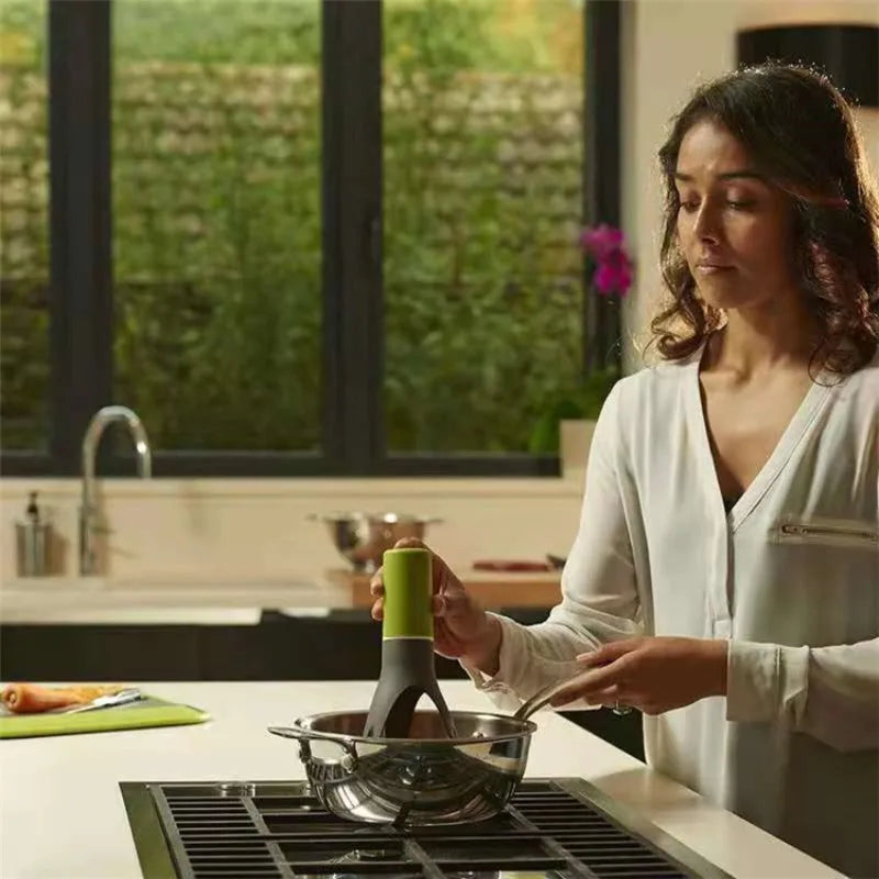 Automatic Triangle Stirrer – Hands-Free Electric Egg Whisk