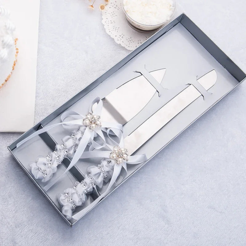 European Knife and Fork Set Gift Cake Knife and Spatula Diamond Bow Design Luxurious Wedding Souvenir Peaceful Pleasures Health and Wellness C