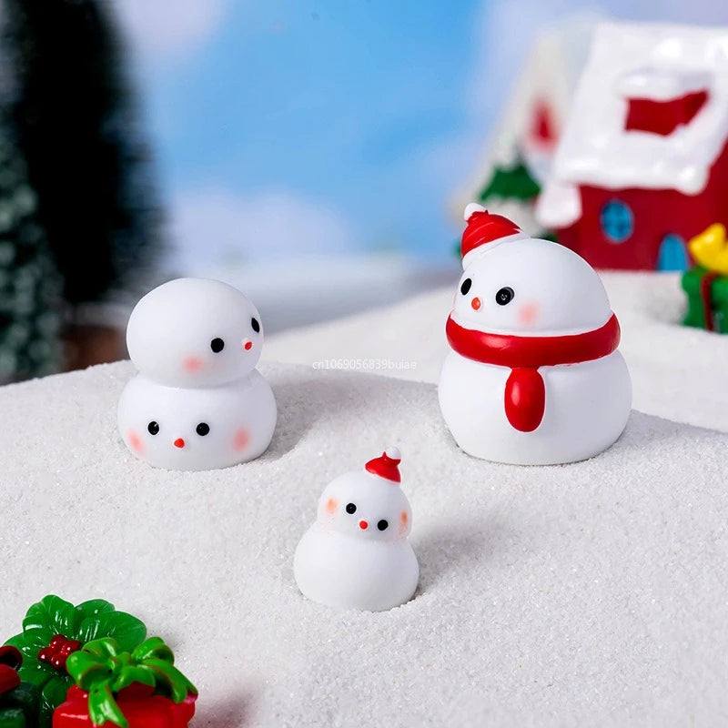 1pcs Cartoon Christmas Snowman Micro Landscape Ornament Miniature Figurines DIY Home Decoration Accessories New Year Gifts Decor Peaceful Pleasures Health and Wellness
