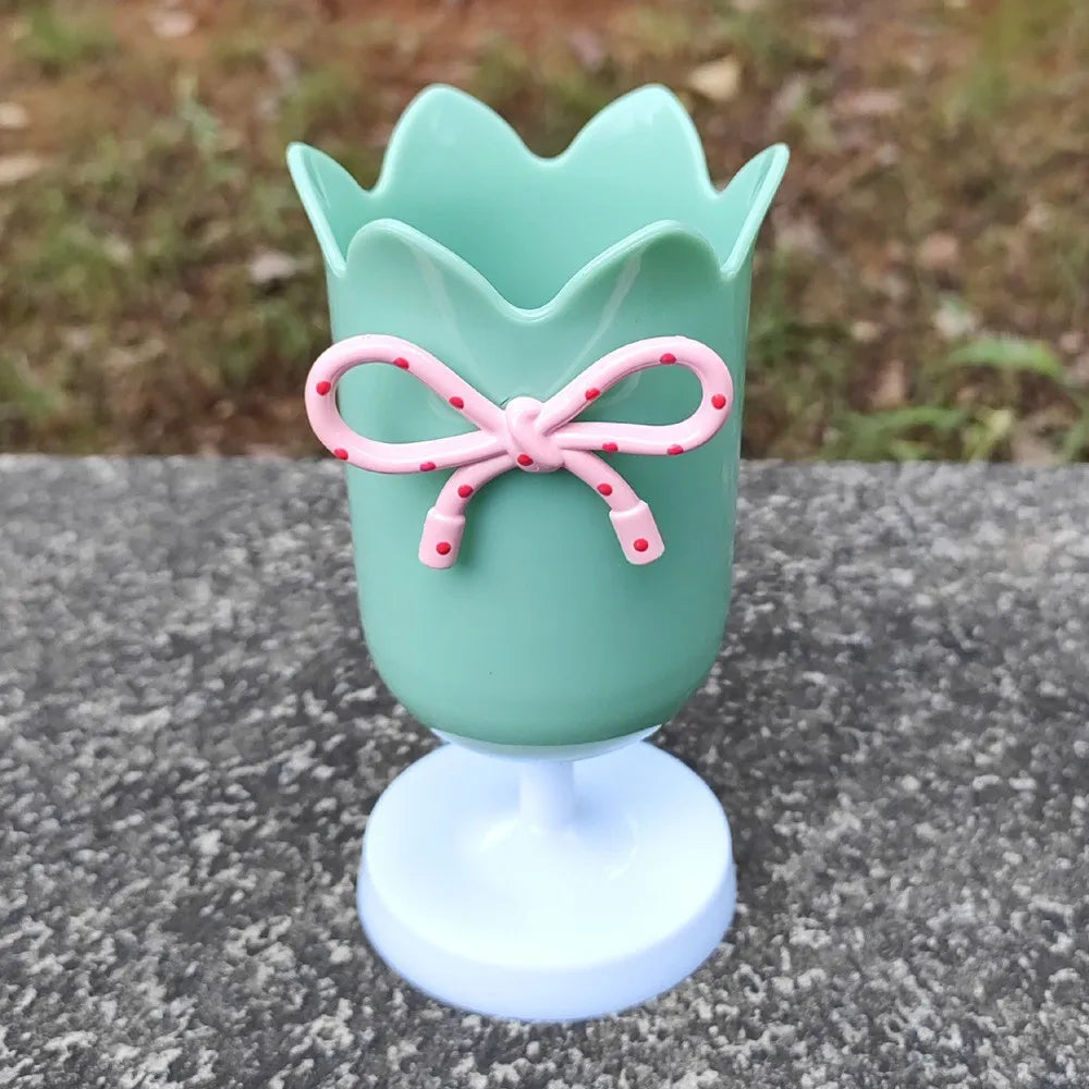 Plastic Flower Vase with Bowknot Aesthetic Decorative Vase Wedding Flower Arrangement DIY Flowerpot Home Office Decor Pen Holder Peaceful Pleasures Health and Wellness Green