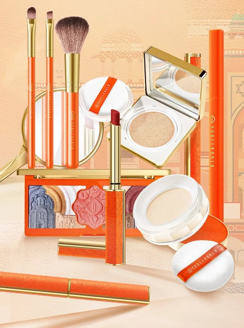 Christmas 11-Piece Makeup Gift Set – BB Cream, Lipstick & More