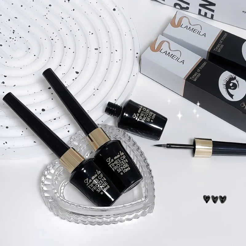 Waterproof Black Liquid Eyeliner Pen – Ultra-Fine, Long-Lasting