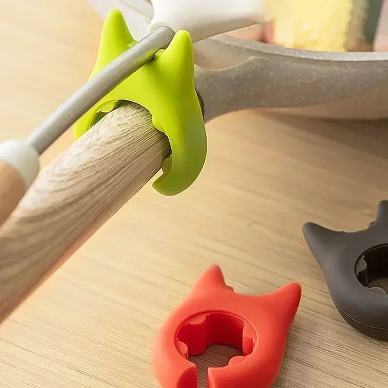 Creative Integrated Devil with Non Perforated Kitchen Stir Fry Vegetable Anti Scalding and Overflow Pot Shovel Storage Rack Peaceful Pleasures Health and Wellness
