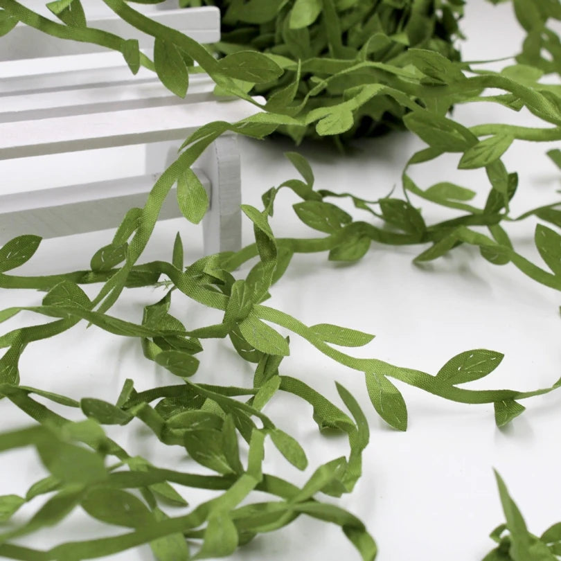 100m Artificial Vine Rope Small Leaf – Wedding & Garden Decor