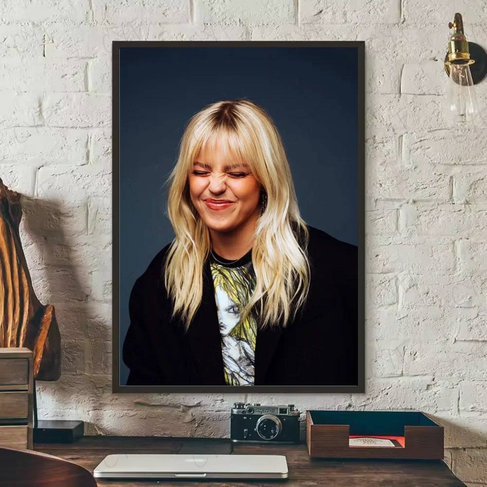 Renee Rapp HD Poster – Waterproof PVC Wall Art Decor