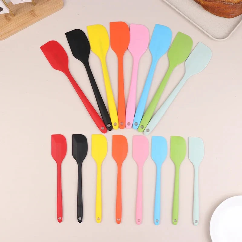 2-Piece Silicone Spatula Set – Baking Scraper & Spreader