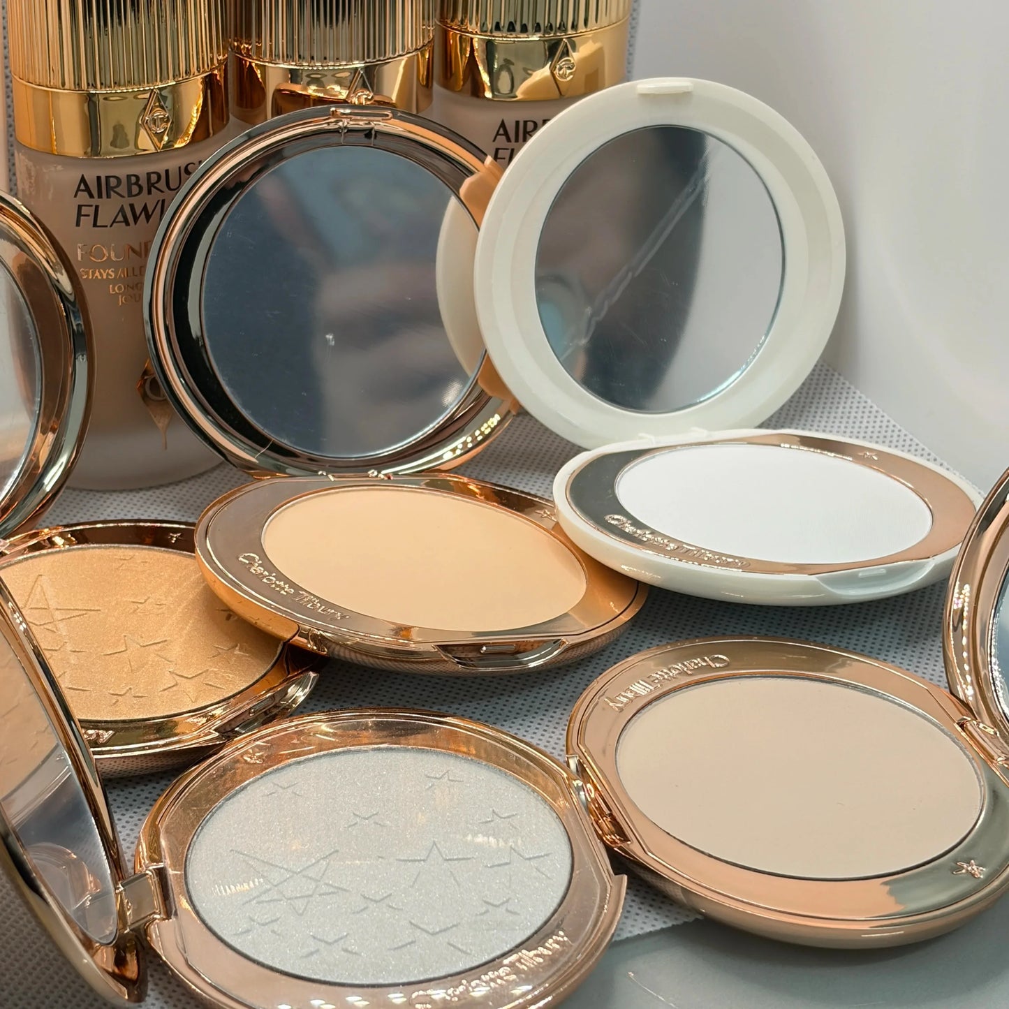 CT Hyaluronic Acid Liquid Foundation & Setting Spray Powder
