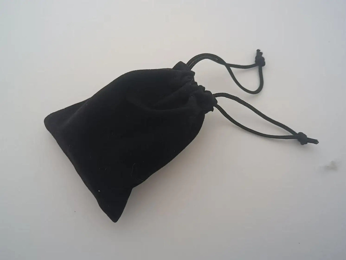 9PCS Natural Granite Whiskey Stones Sipping Ice Cube Whisky Stone Wine Rocks Cooler Wedding Gift Favor Christmas Bar Accessories Peaceful Pleasures Health and Wellness