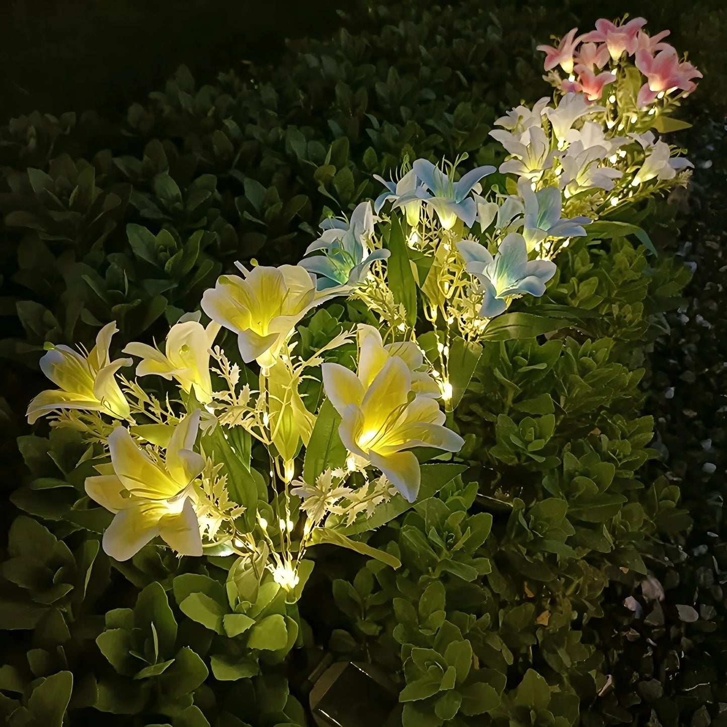 Solar LED Lily Flower Garden Stake Light | Outdoor Lawn Decor