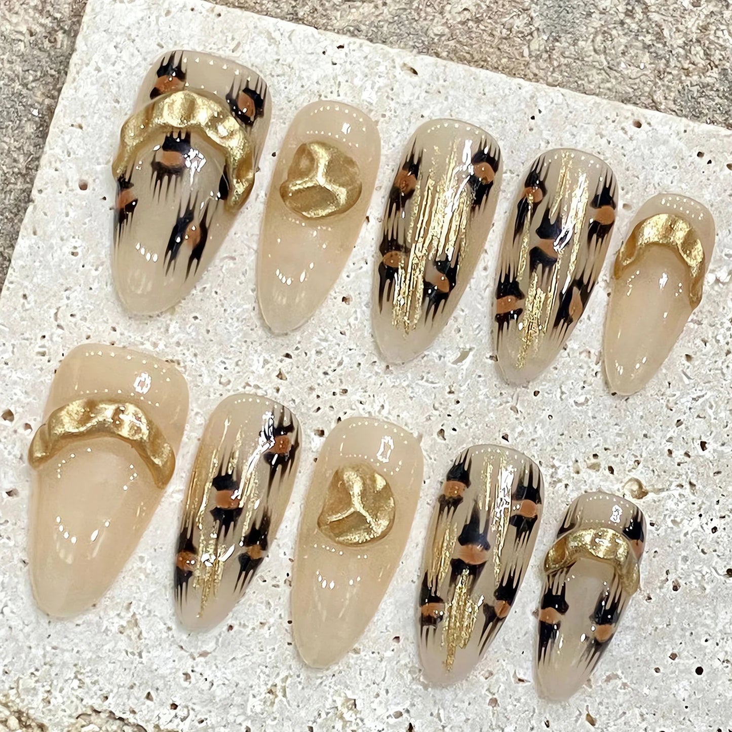 Almond Press On Nails – Leopard Gold Foil French Tips, 10pcs
