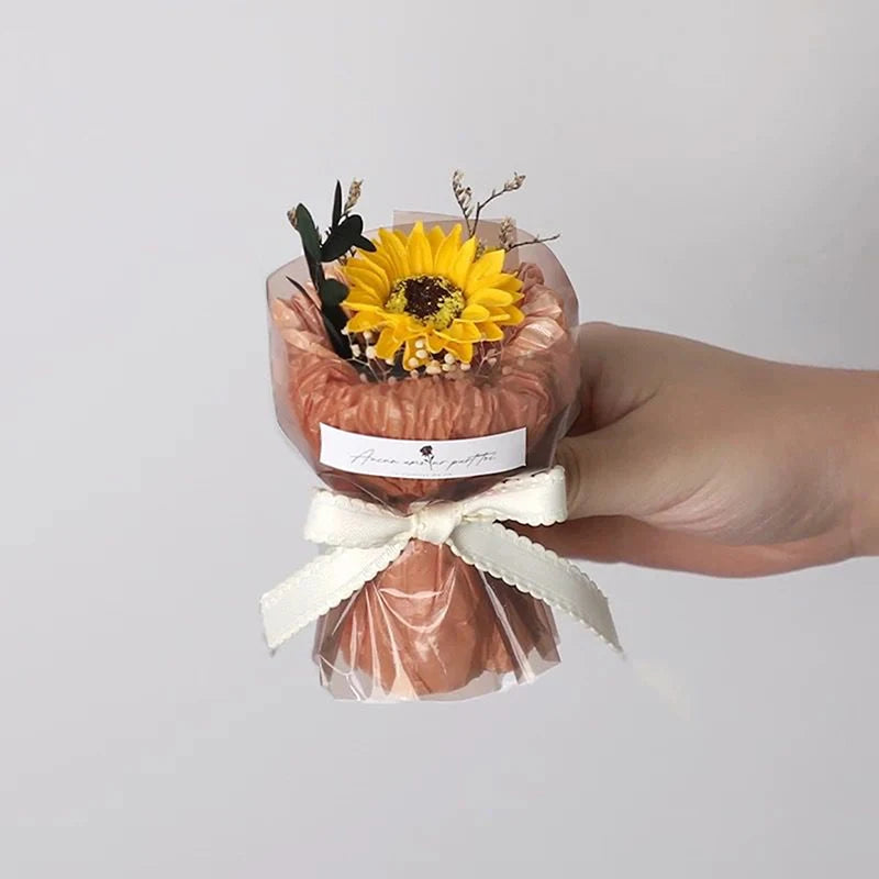 Gift for First Meeting Mini Pocket Meeting Small Bouquet Rose Sunflower Eternal Flower Simulation Flower Gift Box Birthday Gift Peaceful Pleasures Health and Wellness A7