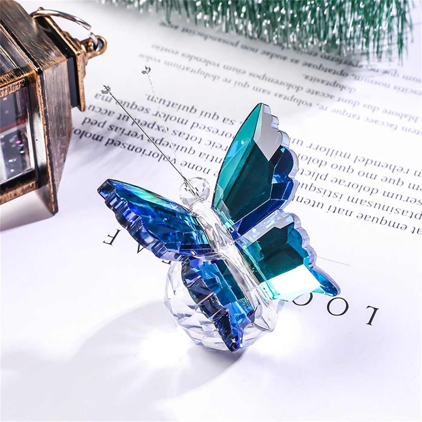 Crystal Butterfly Ornament – 3D Figurine Tabletop Home Decor