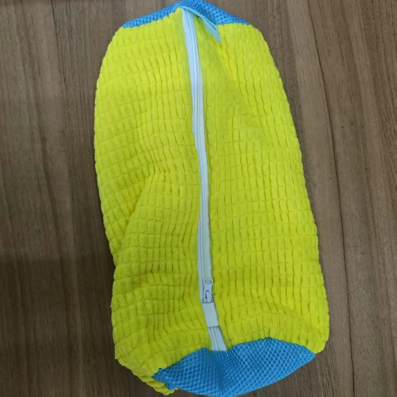 1PCS Wash Shoes Bag Padded Net Laundry Shoes Protector Fluffy fibers Polyester Washing Shoes Machine Laundry Bag Drying Bags Peaceful Pleasures Health and Wellness