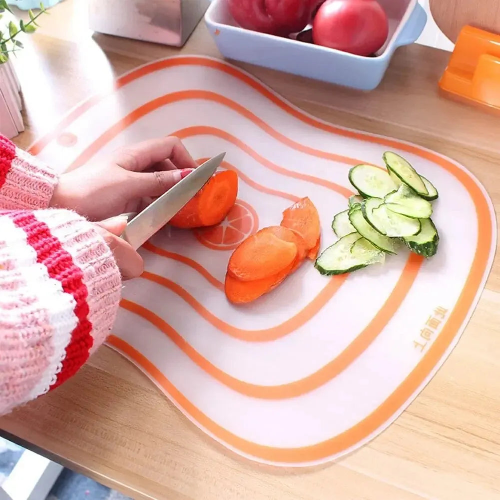Flexible Food-Grade PP Cutting Board – Non-Slip, 3 Sizes