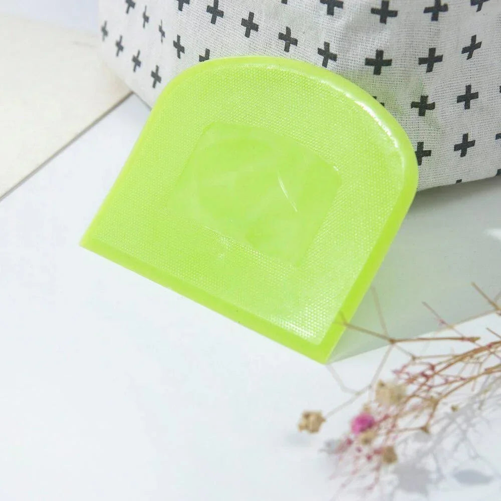 Plastic Dough Weight Cutter Cookie Fondant Bread Pizza Tools Spatula for Cake Butter Scraper Pastry and Bakery Kitchen Utensils Peaceful Pleasures Health and Wellness green 1pc