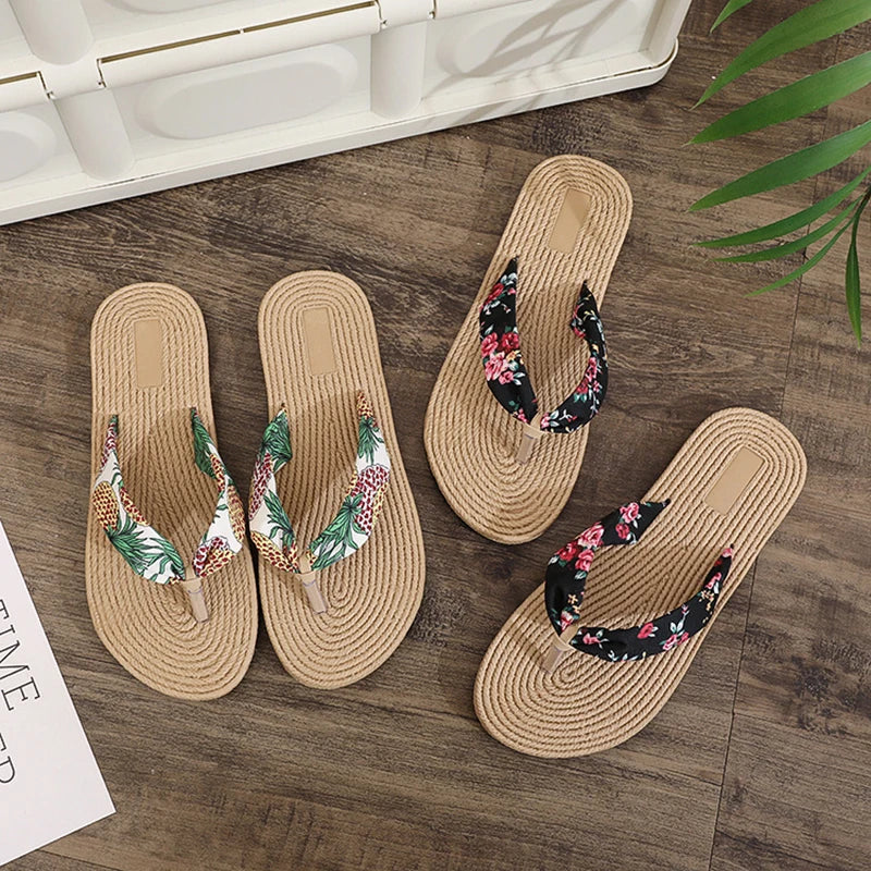 Women's Print Flip-Flop Slippers – Beach & Indoor Slides