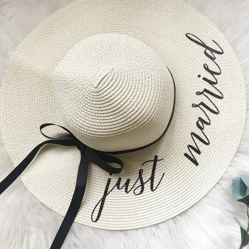 Just Married Floppy Straw Hat – Bridal Shower & Honeymoon Gift