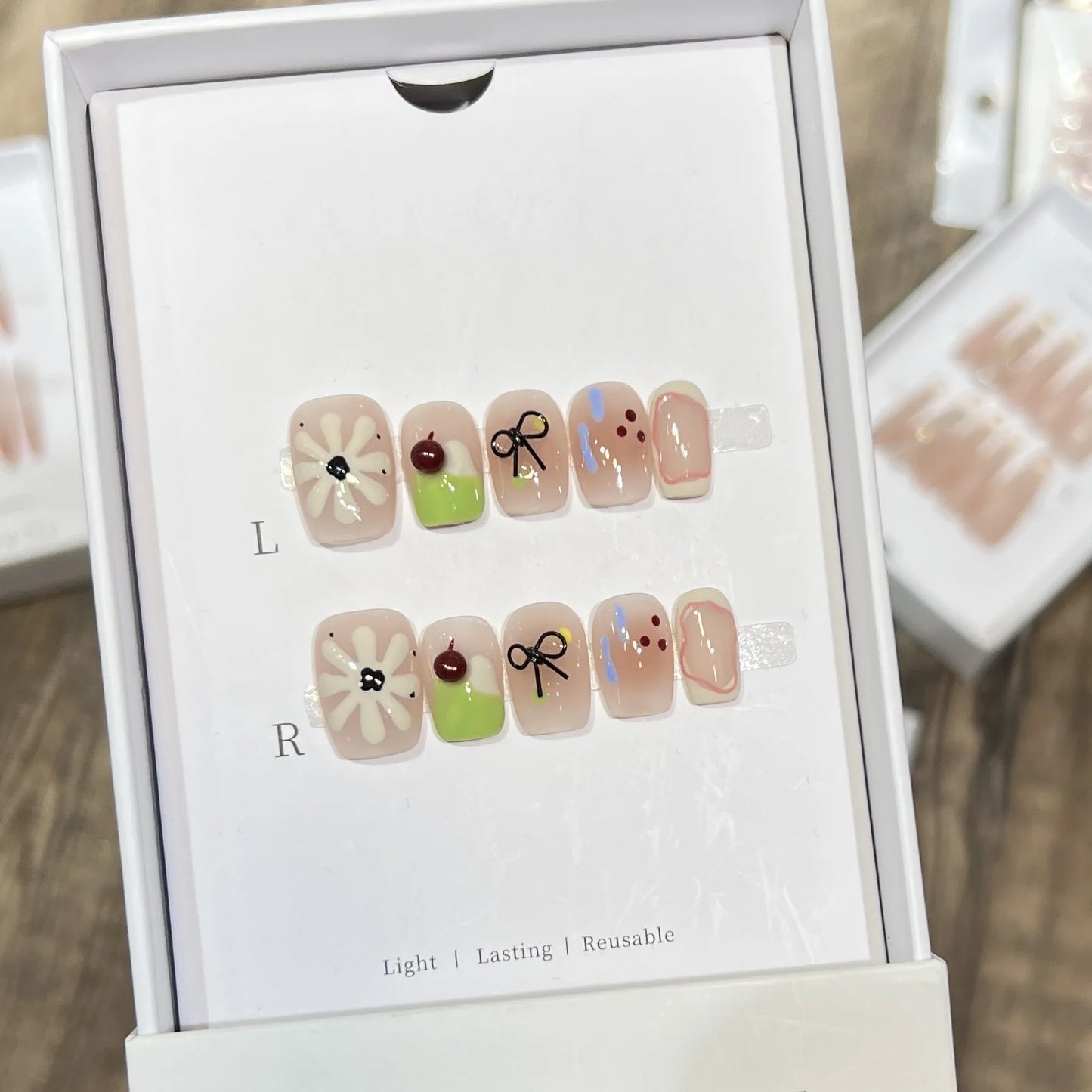 Handmade Strawberry Cat Eye Press On Nails – Shiny Pink 10pcs