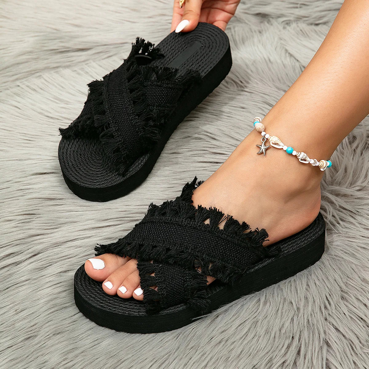 Women's Bohemian Flat Flip Flops – Retro Beach Sandals 2026
