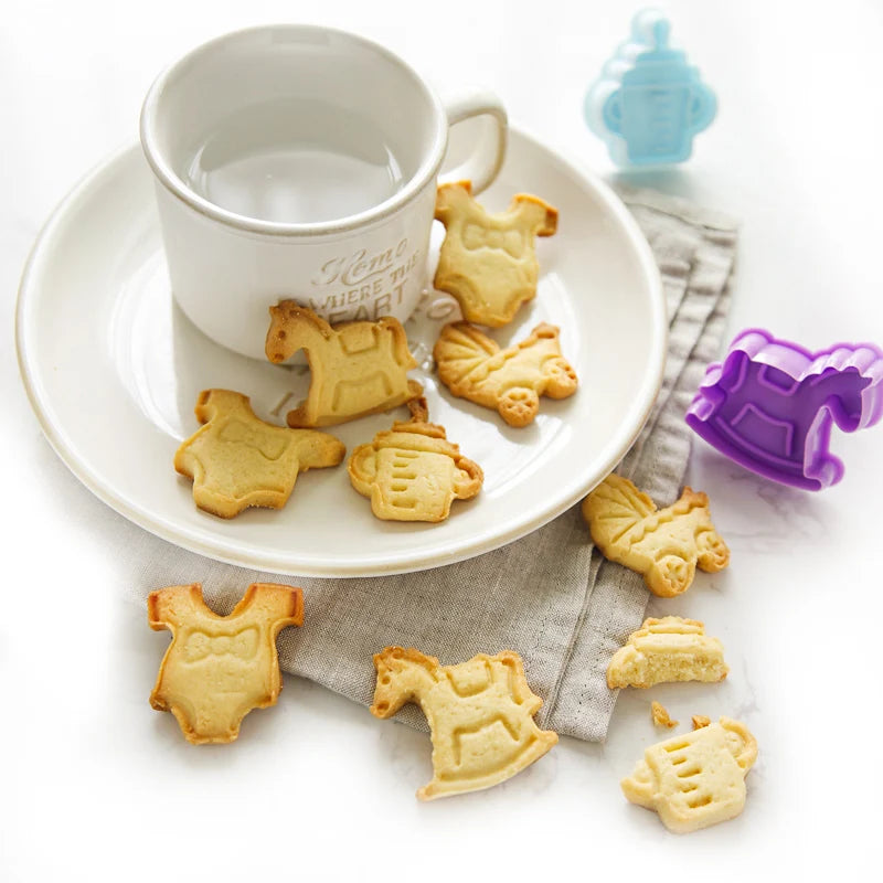4-Piece 3D Cartoon Cookie Stamp & Cutter Mold Set – DIY Biscuit Baking Molds