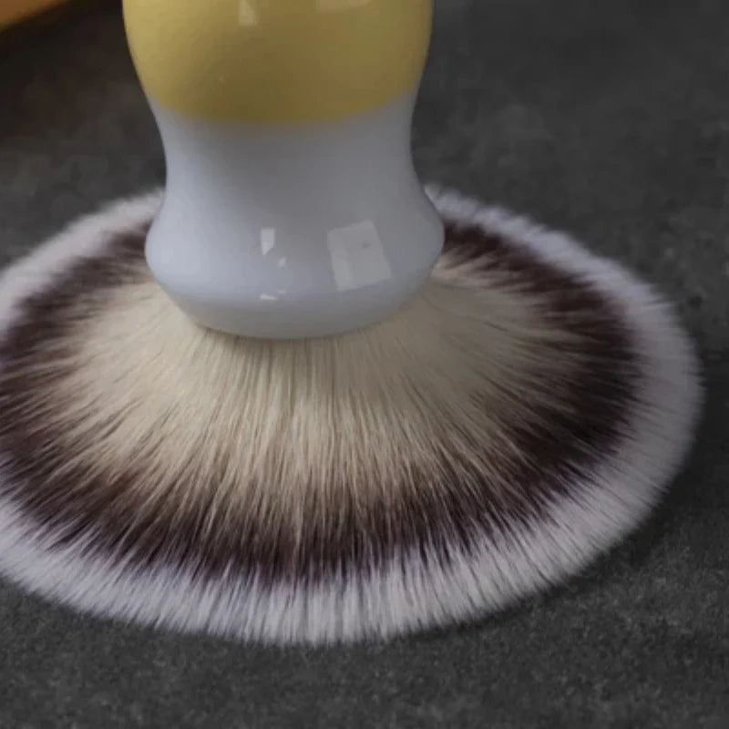 YAQI Milk Tea Synthetic Wet Shaving Brush – Travel Size