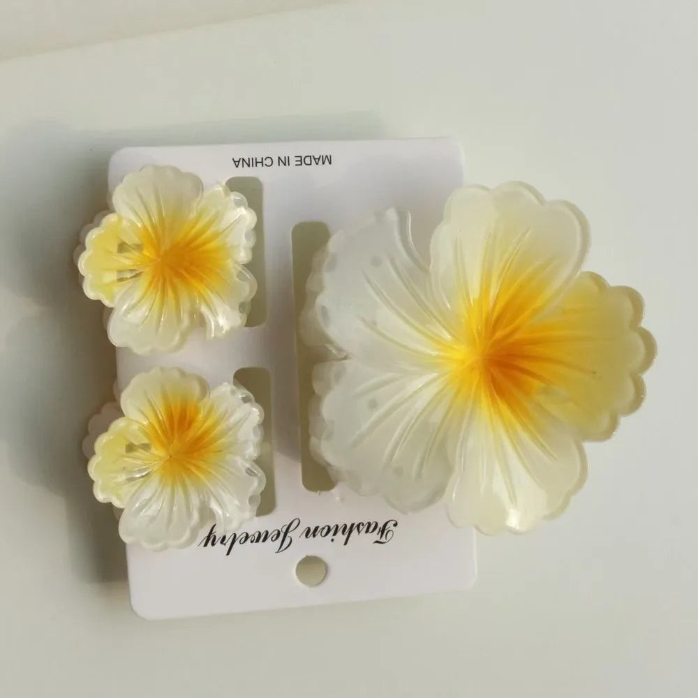3-Pack Hibiscus Flower Hair Claw Clips – Gradient Summer Set