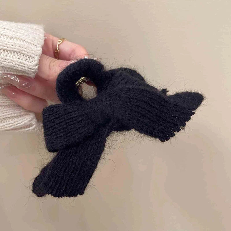 Minimalist Autumn Winter Plush Knit Bow Shark Clip Back Head Hair Claw Elegant Premium Temperament Hair Clip Fashion Accessories Peaceful Pleasures Health and Wellness 1