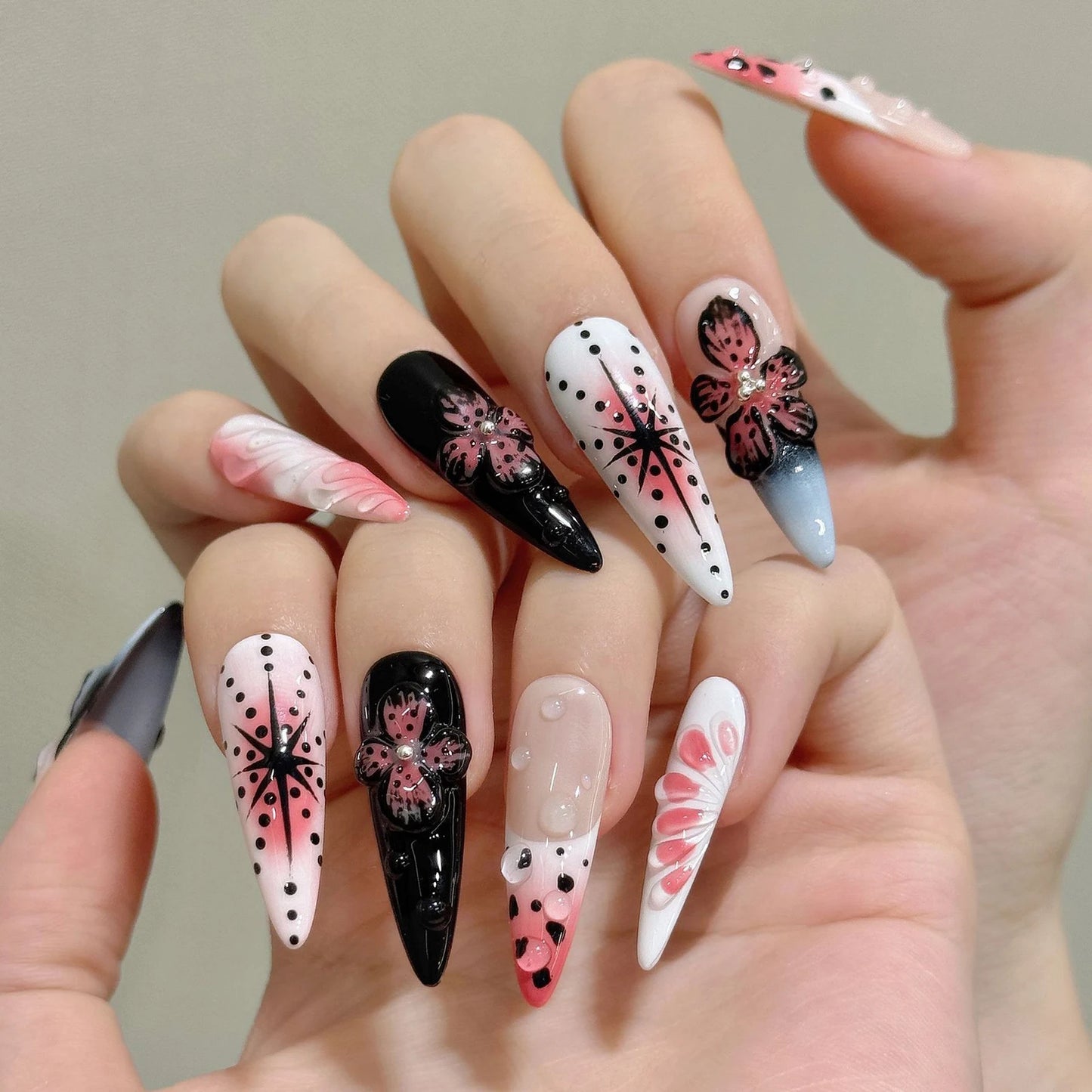 Gothic Y2K Press On Nails | 3D Carved Flower False Nails 10pcs