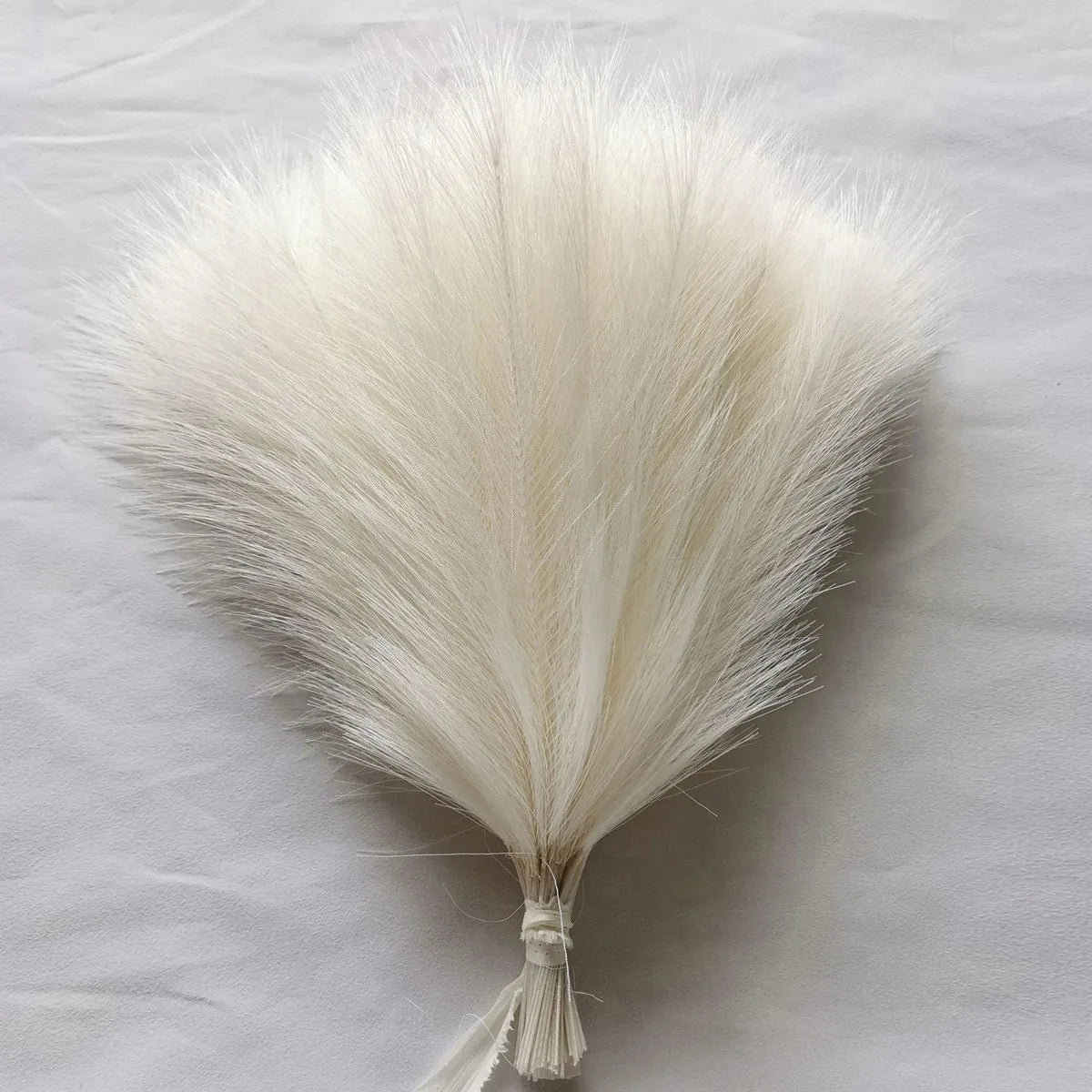 Artificial Pampas Grass Reed Stems 5/10 Pcs – Boho Home Decor