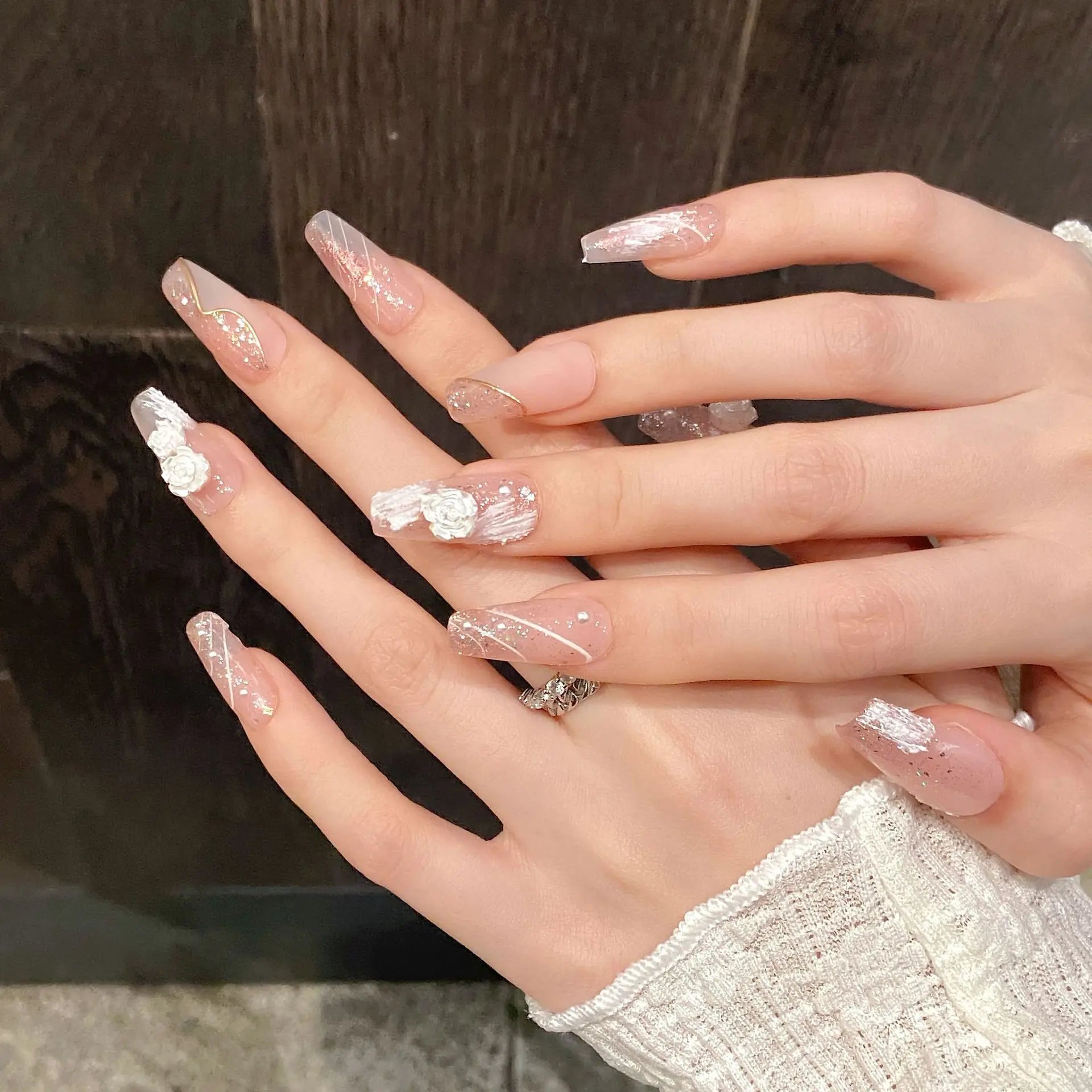 Handmade Sweet Pink Aurora Press on Nails with White Camellia Design False Nails Wearable Reusable Ins Shiny Fake Nail Patches Peaceful Pleasures Health and Wellness