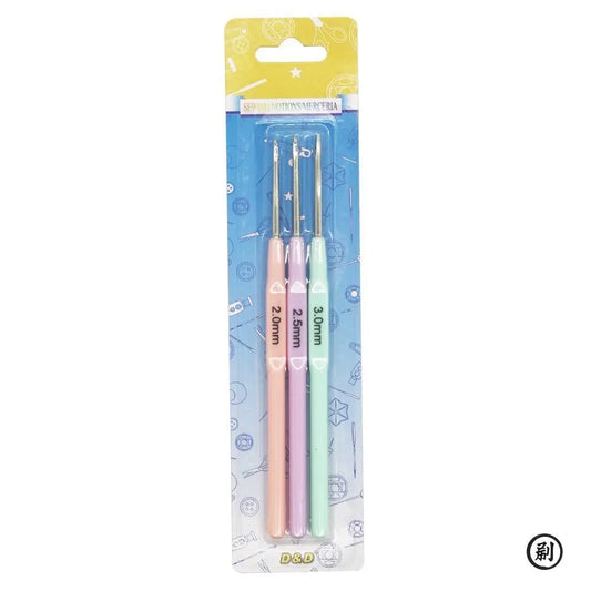 3pcs Crochet Hooks Plastics Handle Knitting Needles for Yarn DIY Craft Nice Gift Women Knitting Tools Peaceful Pleasures Health and Wellness