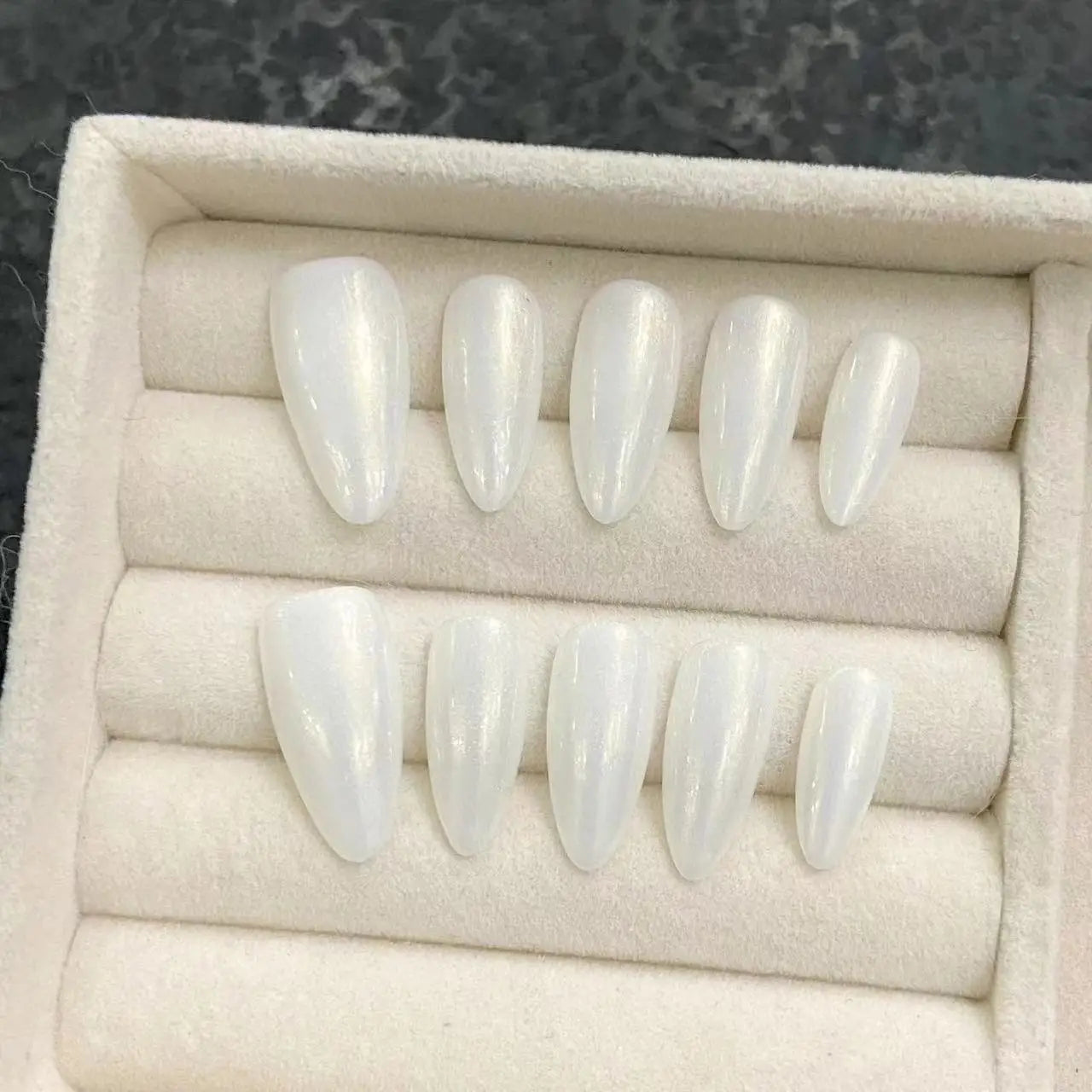 Aurora Nude Orange Almond Press-On Nails – Reusable 10pc Set