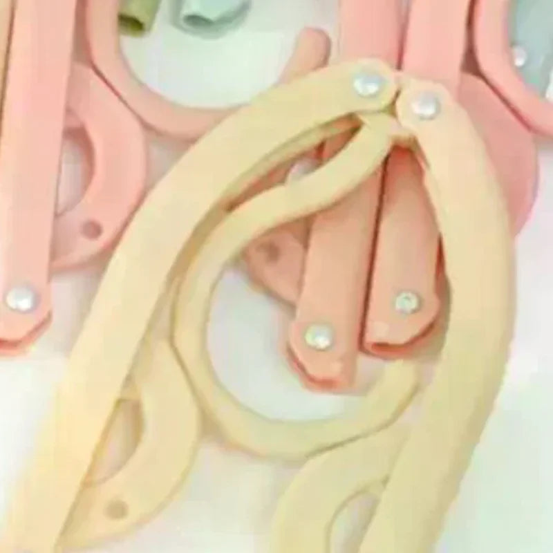 Folding Clothes Hanger with Non-Slip Clips | Space-Saving