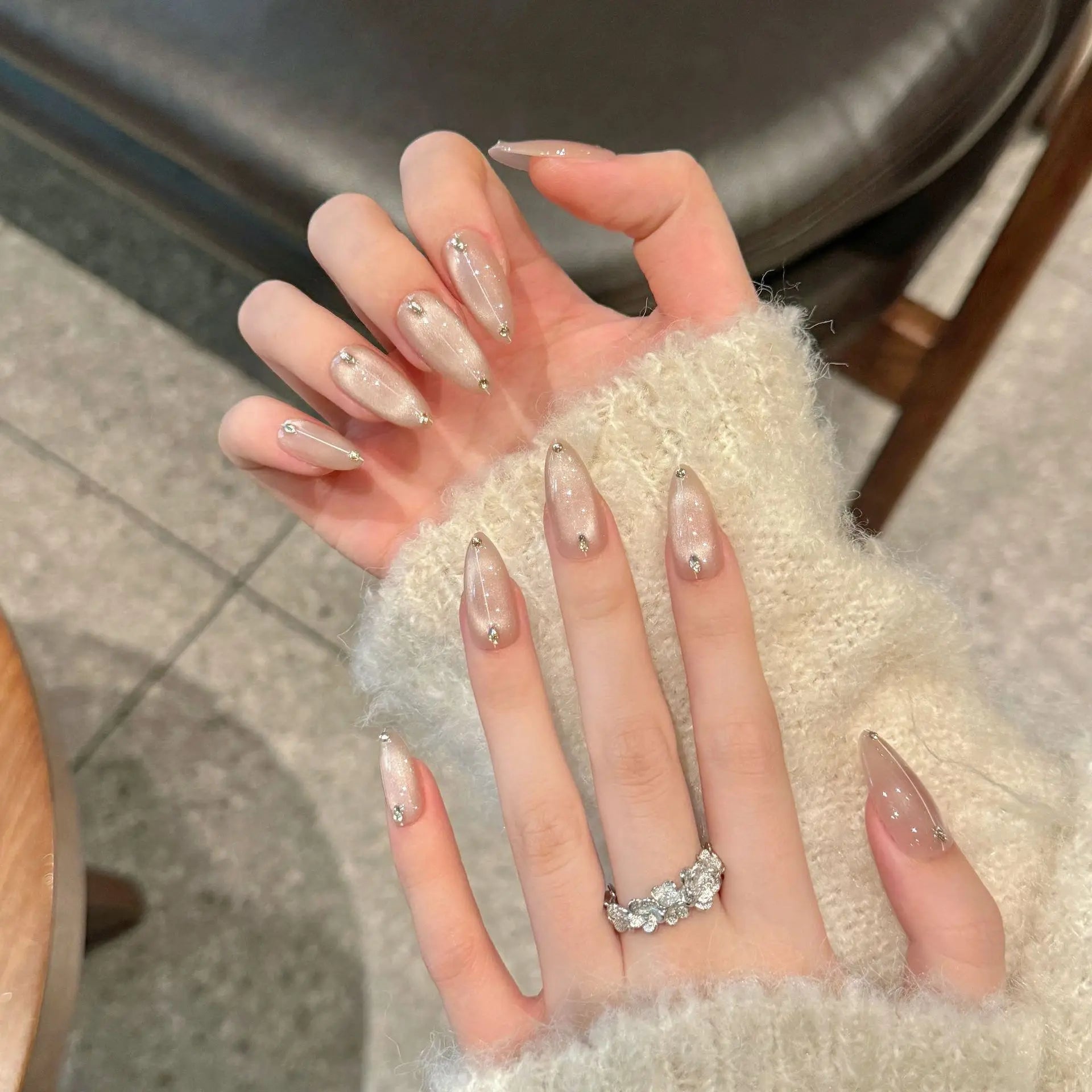 Handmade Press on Nails Ins Simple Nude Pink Cat Eye Fake Nails Full Cover Wearable Sweet Korean Almond False Nail Patches Peaceful Pleasures Health and Wellness