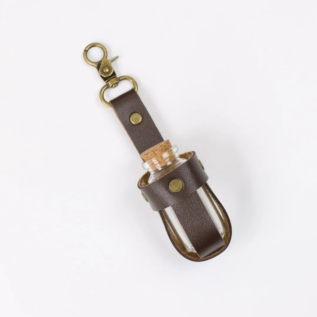 UYEE Medieval Leather Vial Holster Clip Waist Sash Alchemy Potion