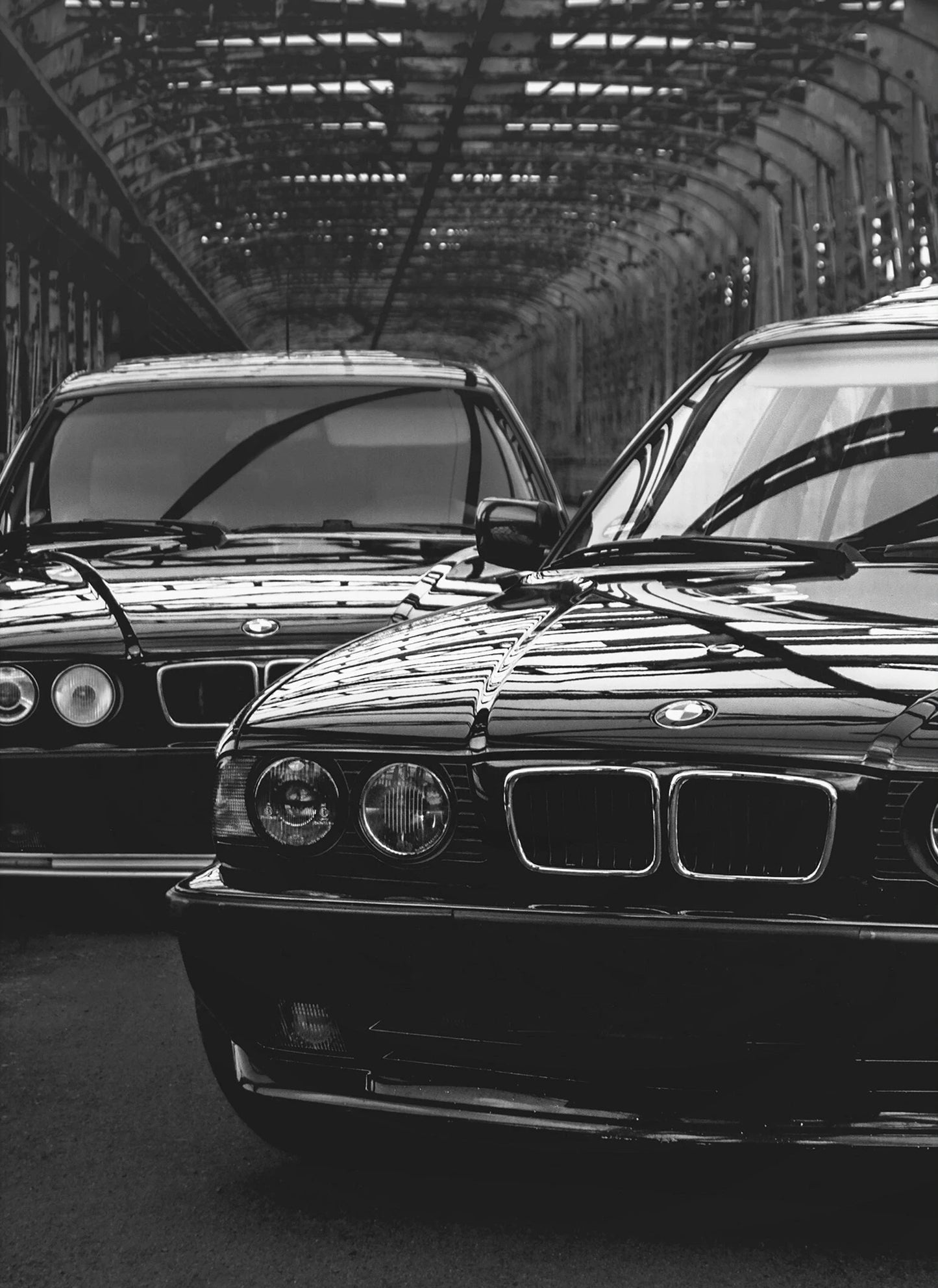 Modern Fashion Wall Art Simple Black and White Luxury Car HD Canvas Poster Prints Home Bedroom Living Room Decoration Mural Peaceful Pleasures Health and Wellness