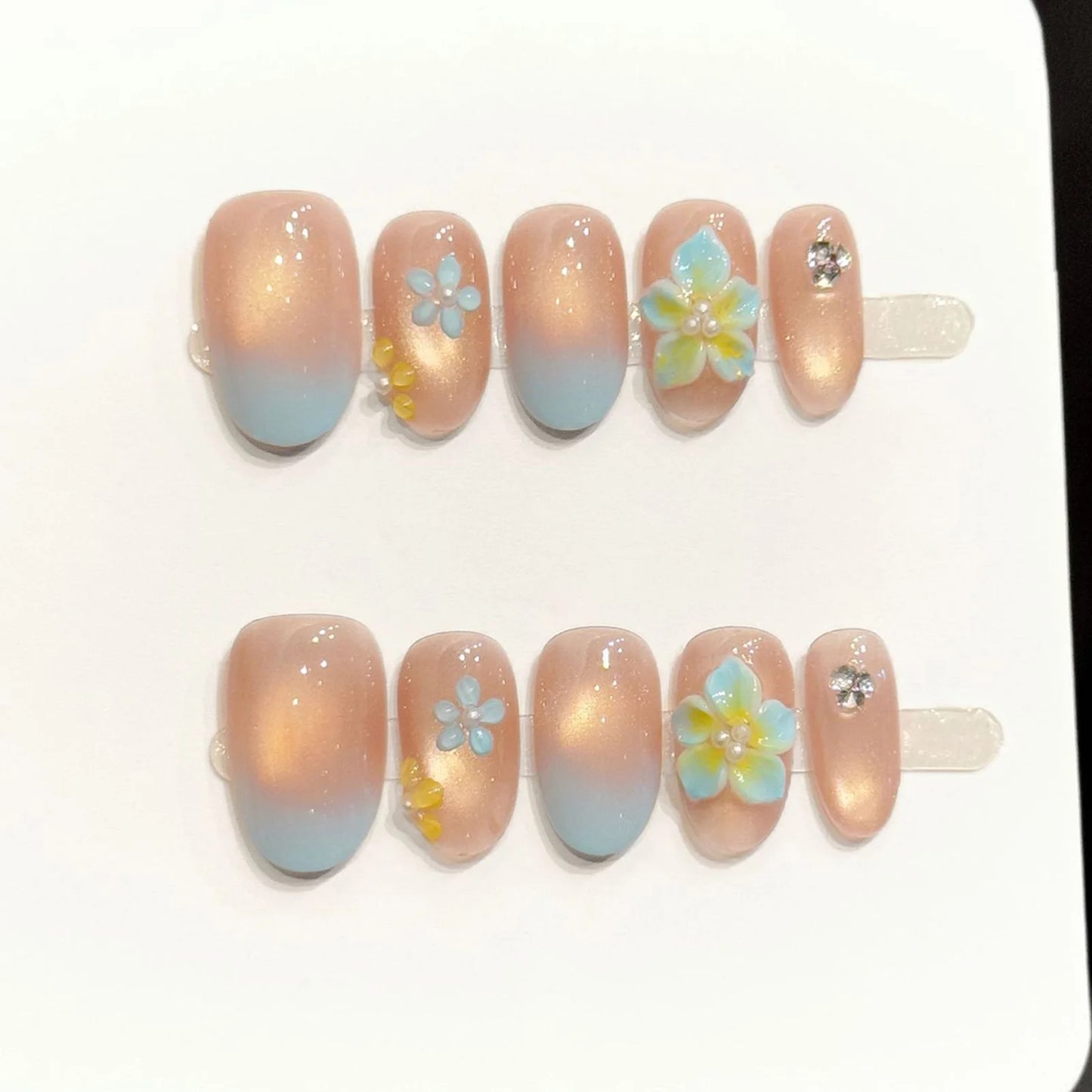 10pcs Ice Through Cat's Eye Fake Nails Handmade Press On Nails Short Oval False Nails With 3D Gradient Blue Flower Design Summer Peaceful Pleasures Health and Wellness