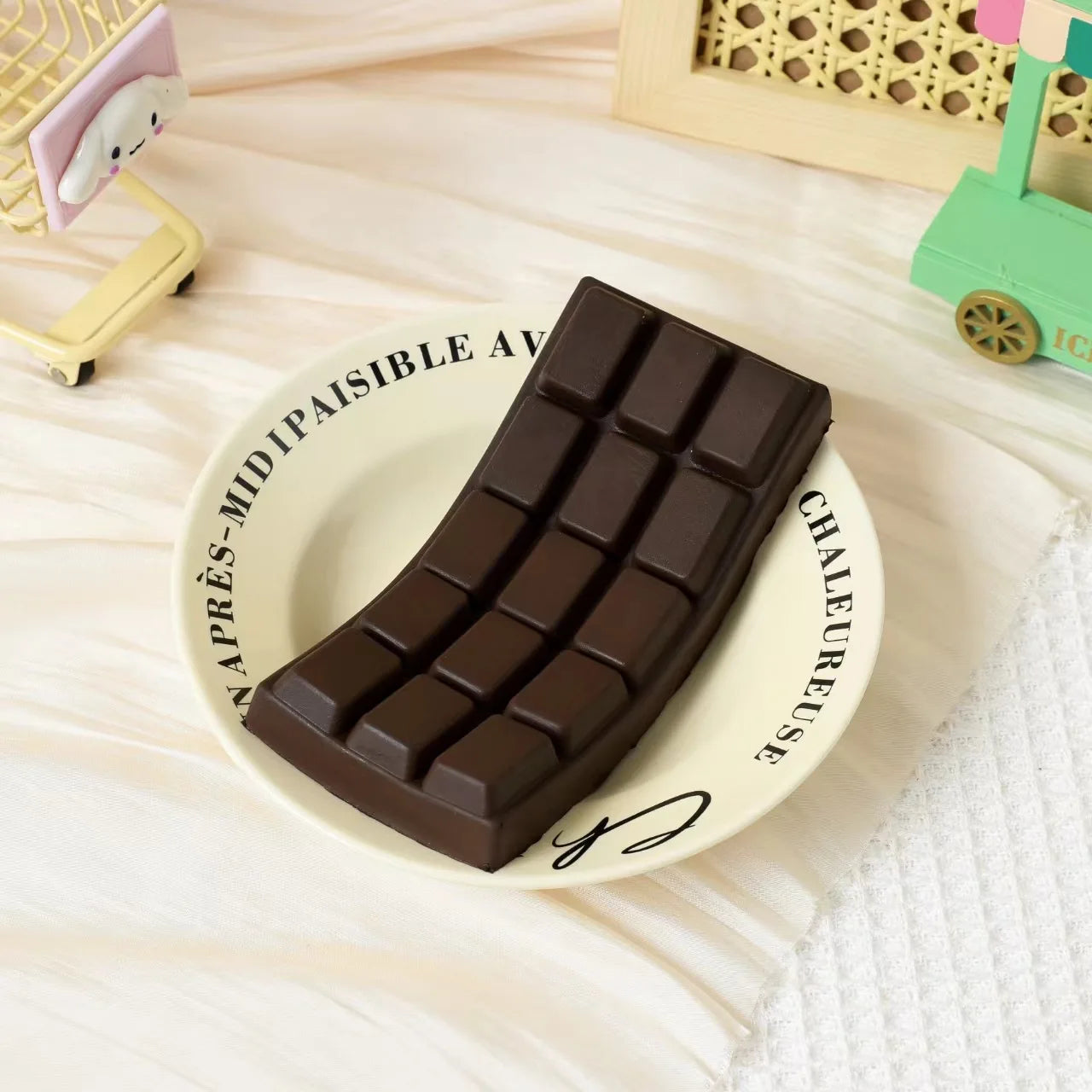 Chocolate Squeeze Toy – Slow Rebound PU Fidget Desk Ornament
