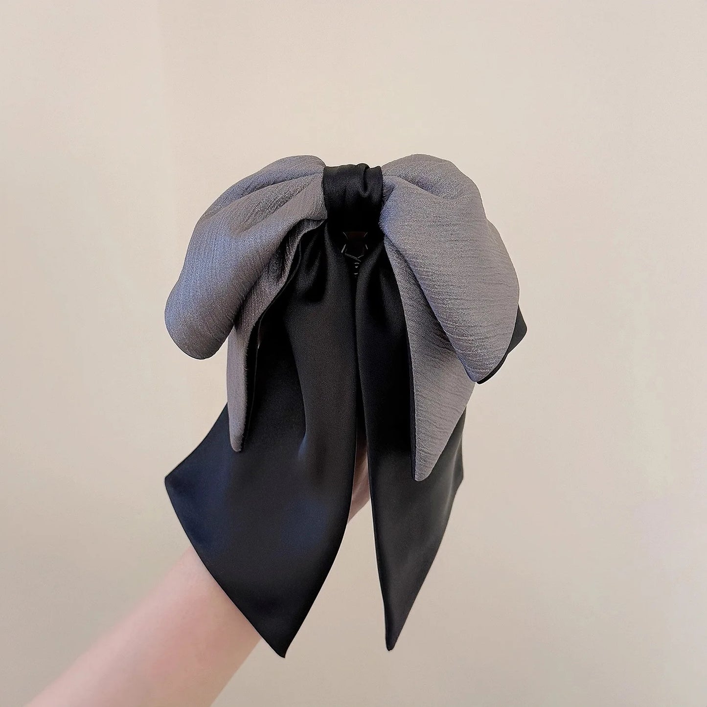 Glossy Pleated Bow Hair Clip – Chic Half-Up Ribbon Clip